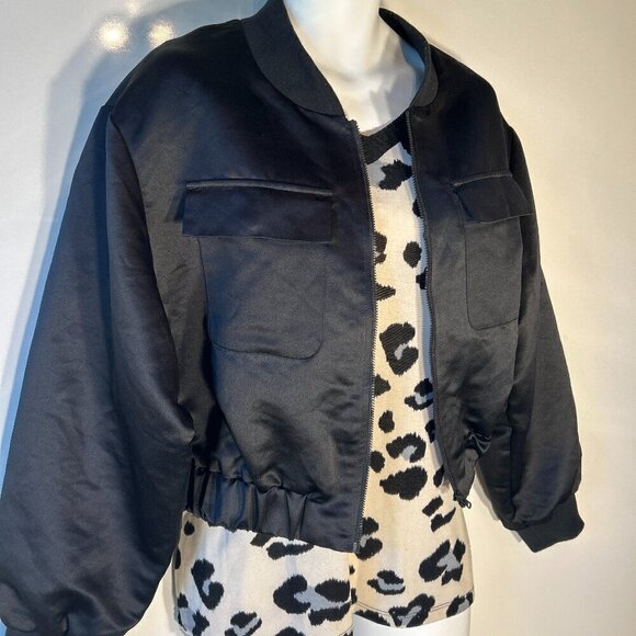 Madden SZ XL Black waisted cropped zip front jacket staple modern edgy - Picture 3 of 9